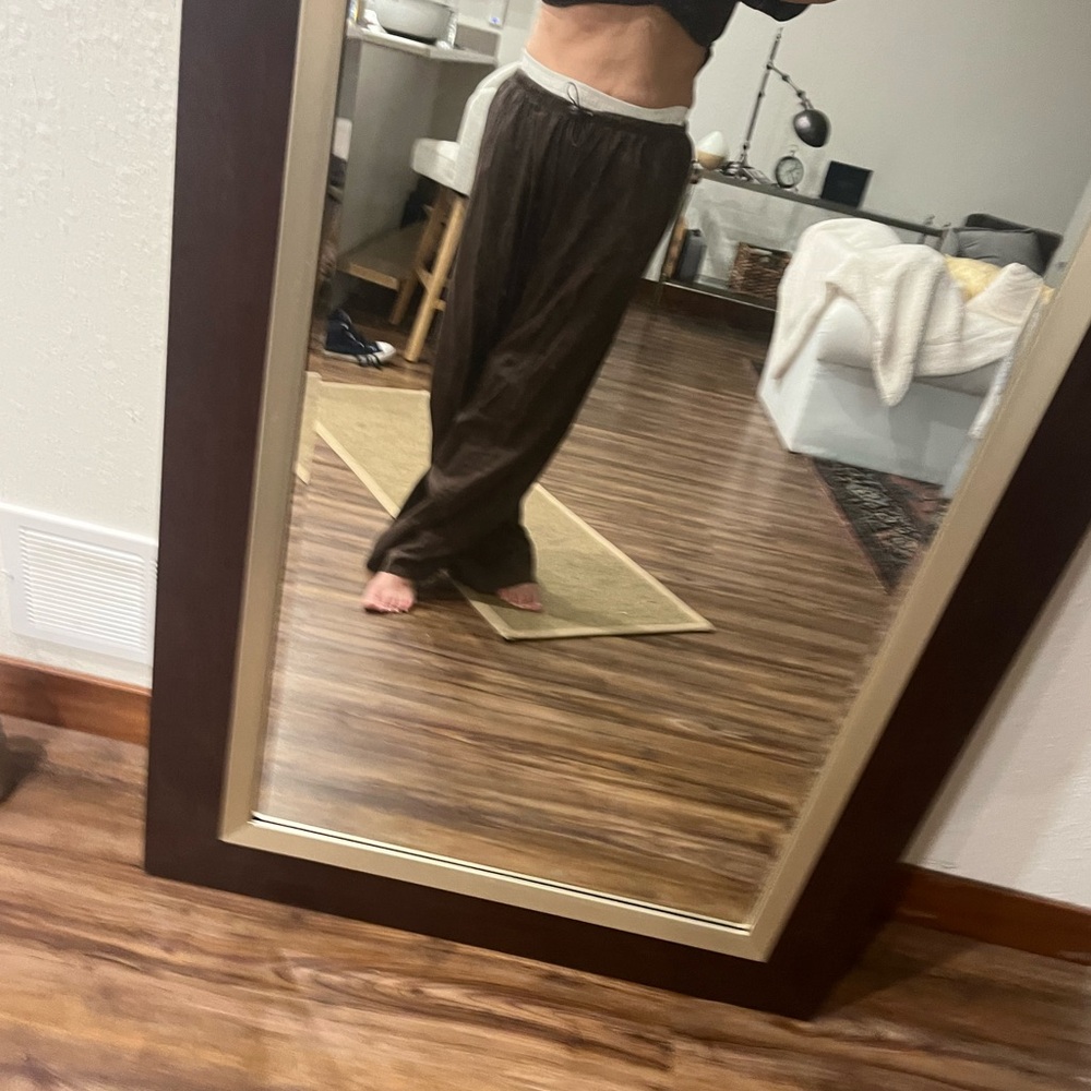 Purchased at Anthropologie; brown casual pants w white waistband, elastic, cool!